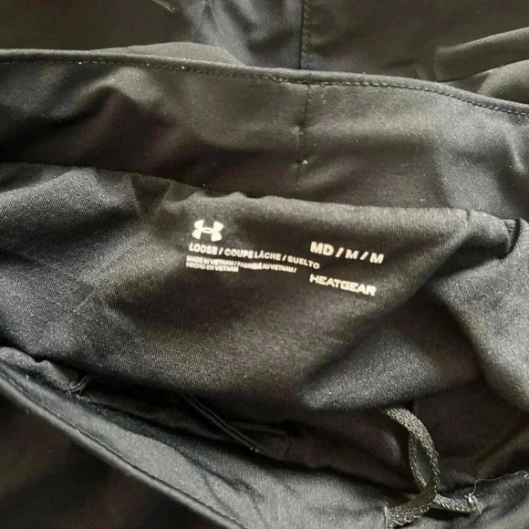 Under Armour Women’s Loose Running Shorts. Sz M. Attached Undergarment. Black - Picture 6 of 7